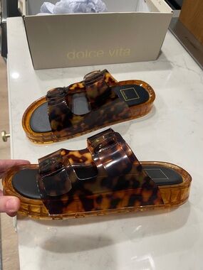 NEW IN BOX! Dolce Vita Tortoiseshell Amber Jelly Slide Sandals